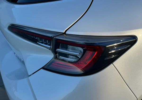 Toyota Corolla cena 85900 przebieg: 45000, rok produkcji 2019 z Turek małe 781